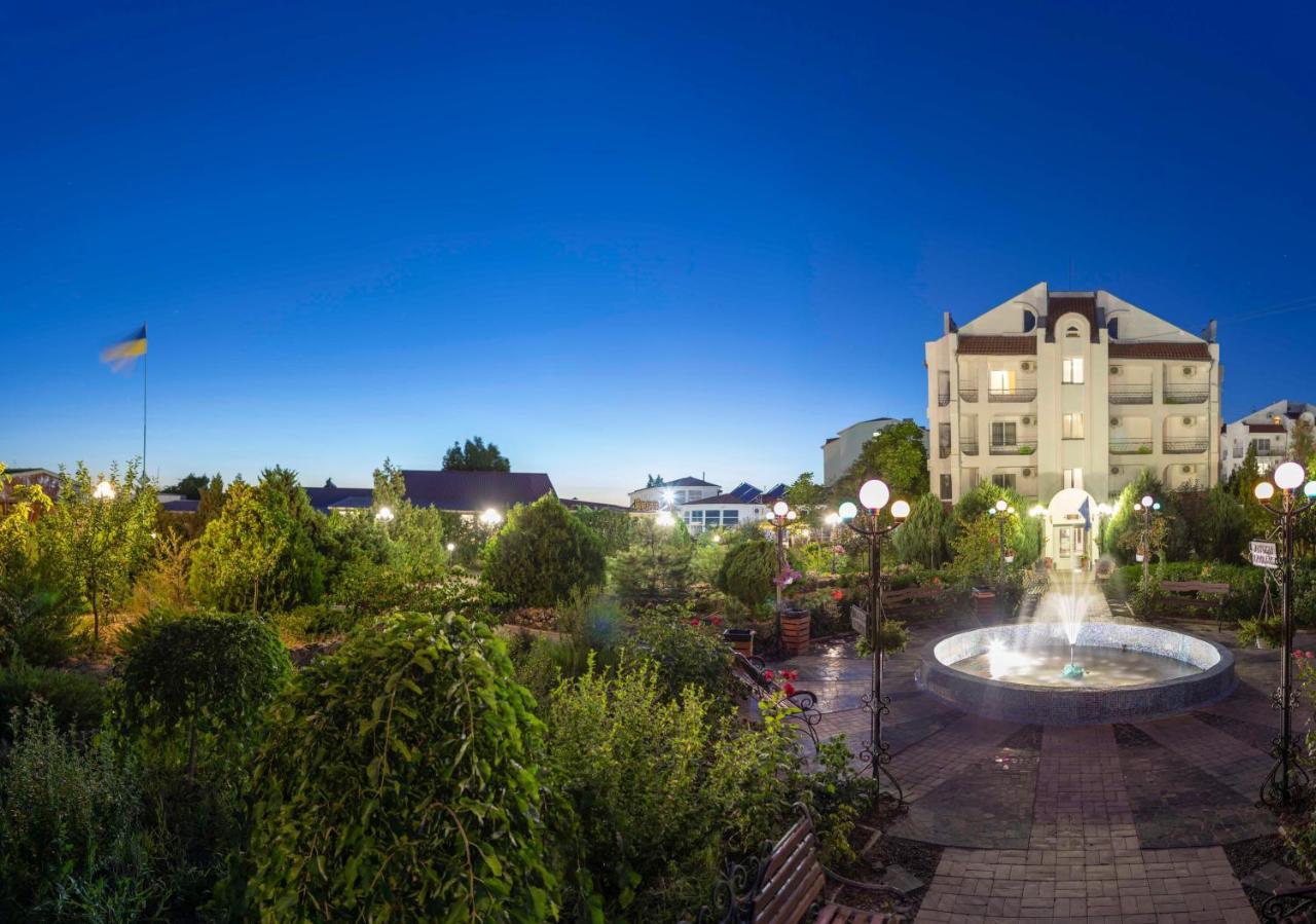 Edem Hotel Zatoka Buitenkant foto