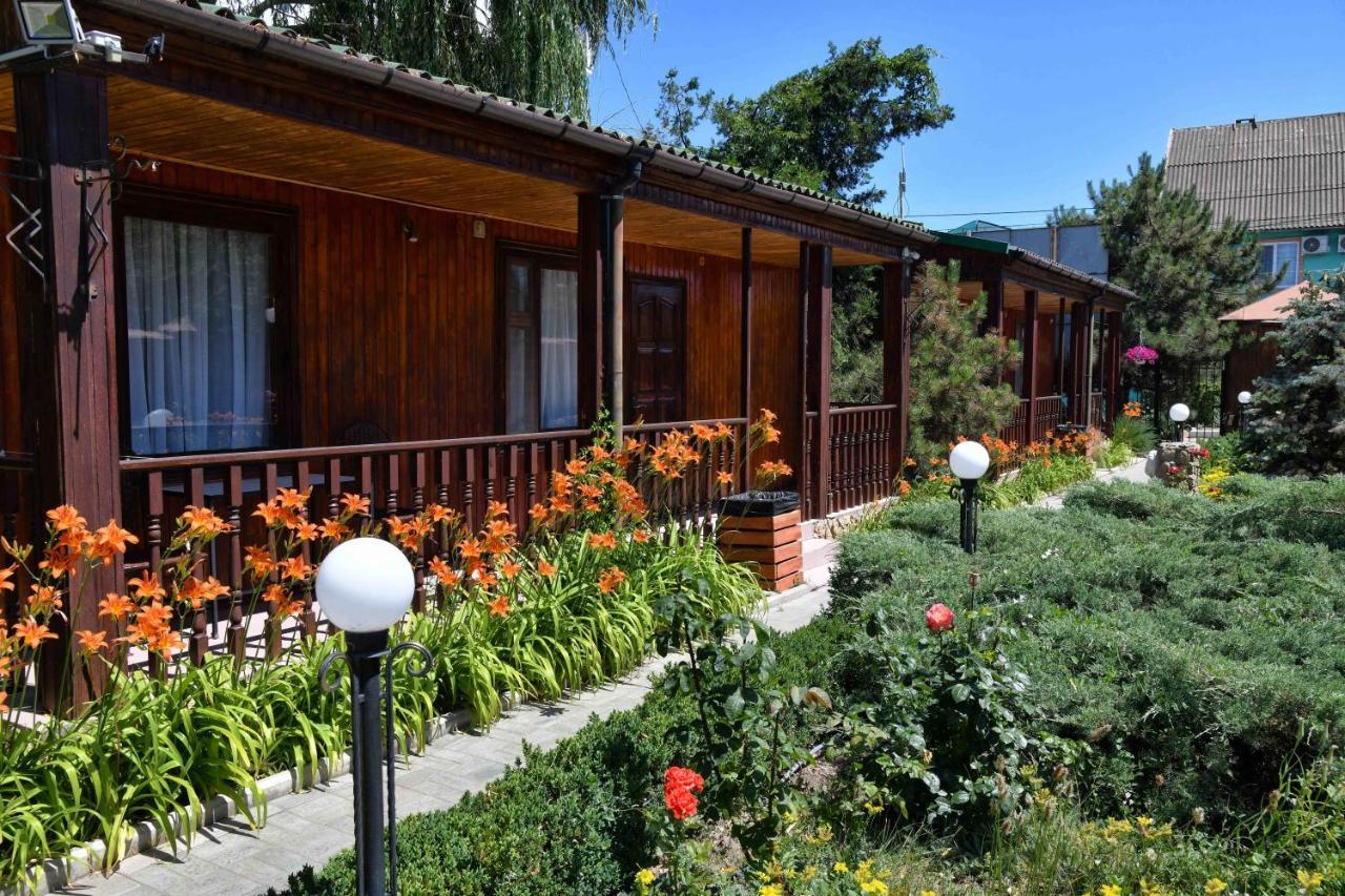 Edem Hotel Zatoka Buitenkant foto