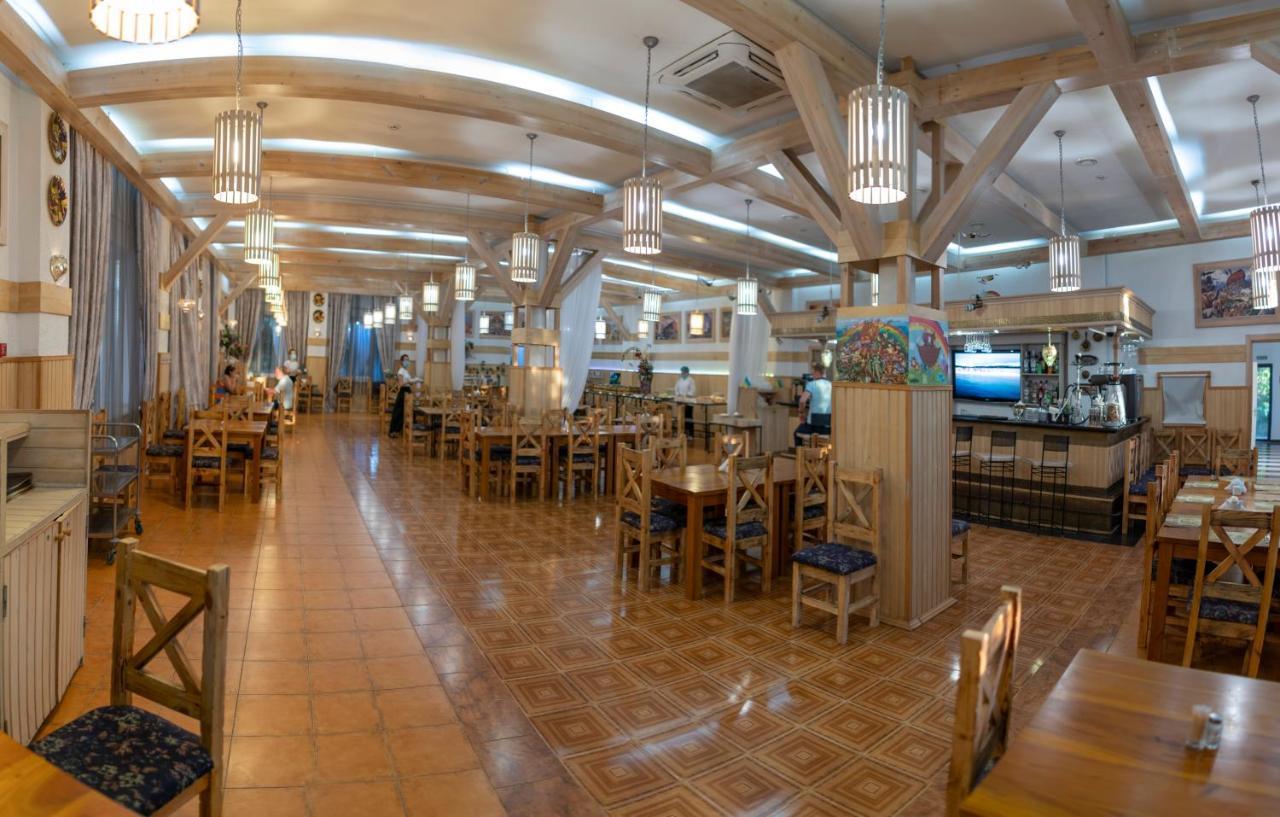 Edem Hotel Zatoka Buitenkant foto